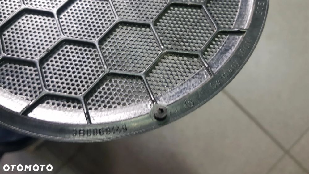 KRATKI GŁOŚNIKÓW MASKOWNICA KRATKA GŁOŚNIKA VW GOLF 4 BORA PASSAT B5 FL CZARNA - 4