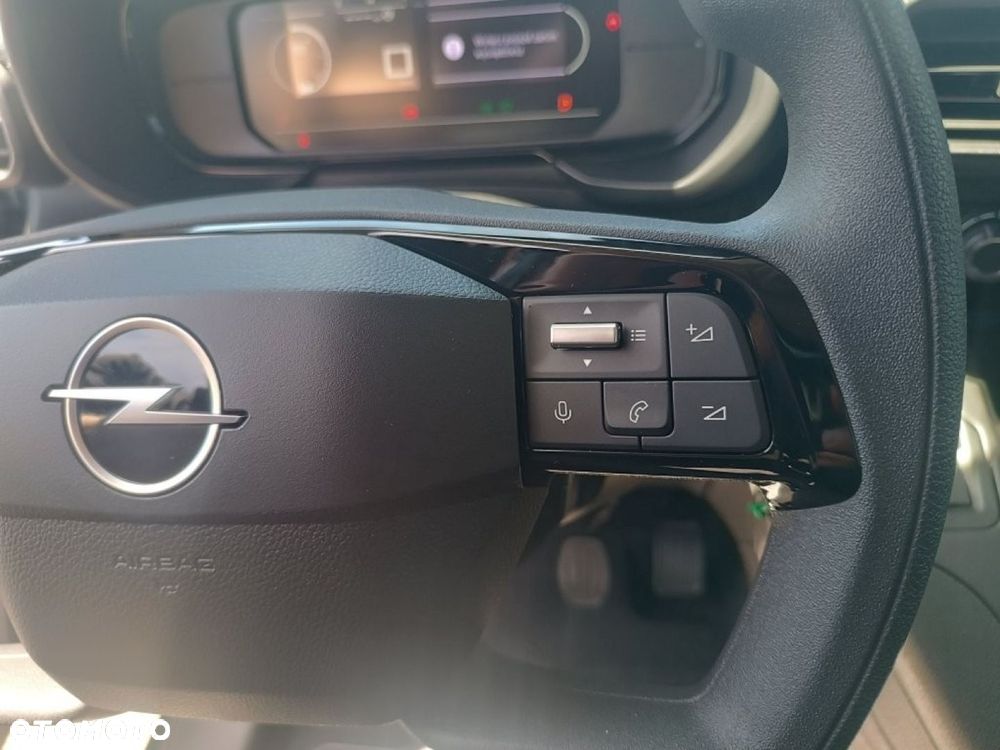 Opel COMBO - 21