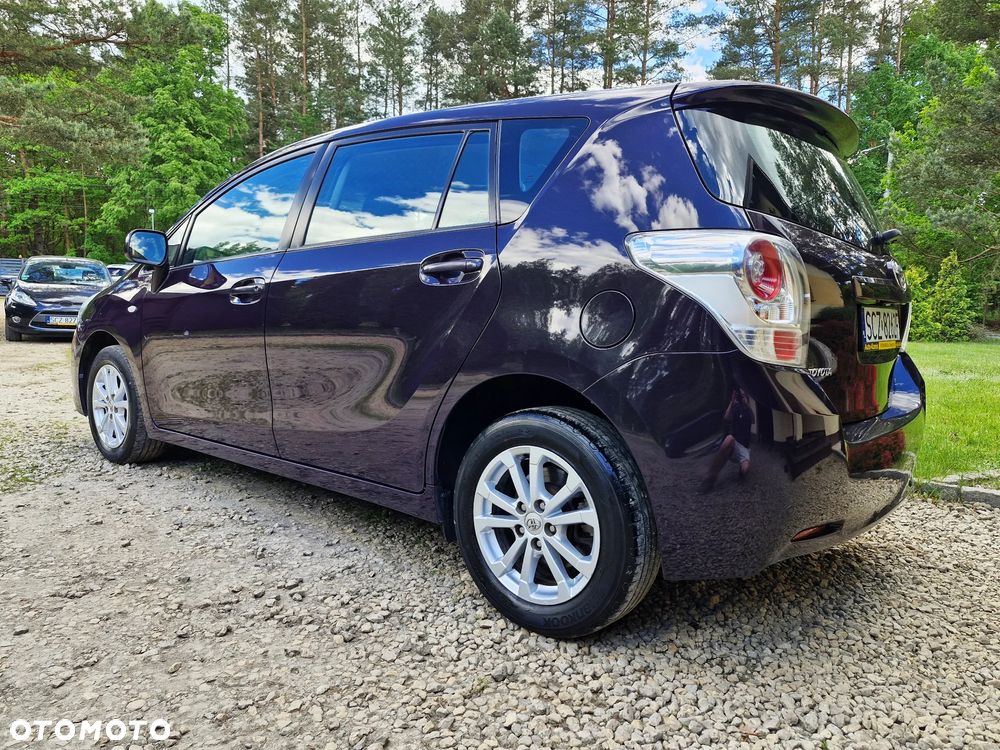 Toyota Verso 1.8 Sol EU5 - 18