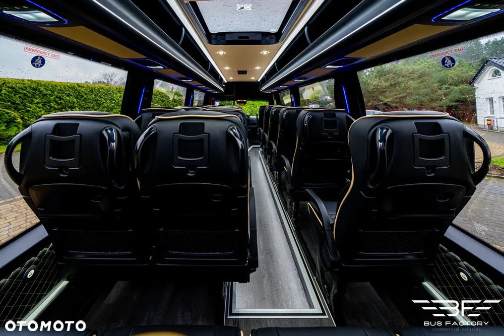 Mercedes-Benz Sprinter 519 BUS FACTORY Tourist Line 4x4 - 18