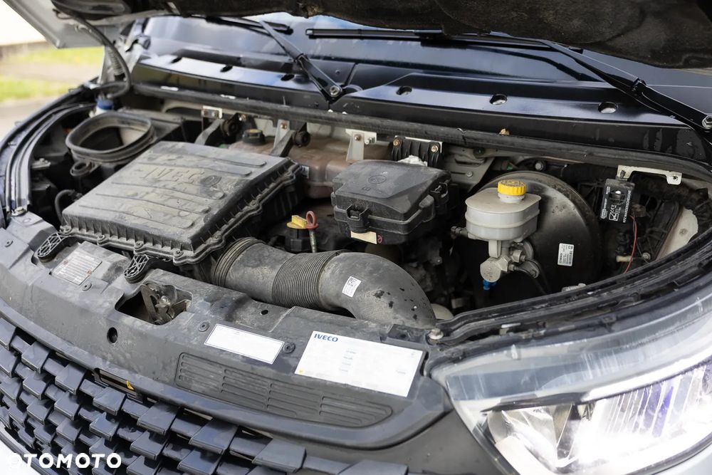 Iveco Daily 35S18 3.0D 180KM + pakiet LED - 19