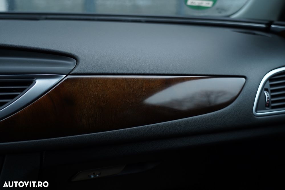 Audi A6 2.0 TDI Ultra S tronic - 15