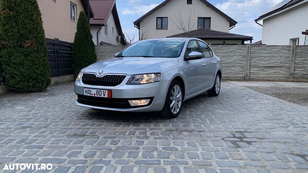 Skoda Octavia 1.4 TSI STYLE - 4