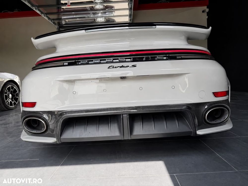 Porsche 992 TURBO S - 10