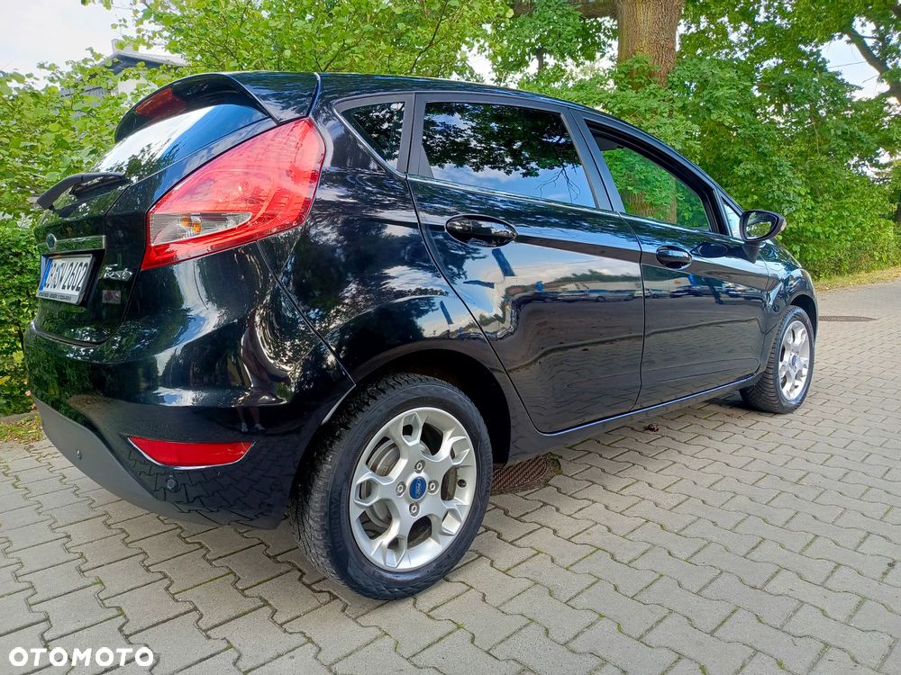 Ford Fiesta 1.25 Ambiente - 17