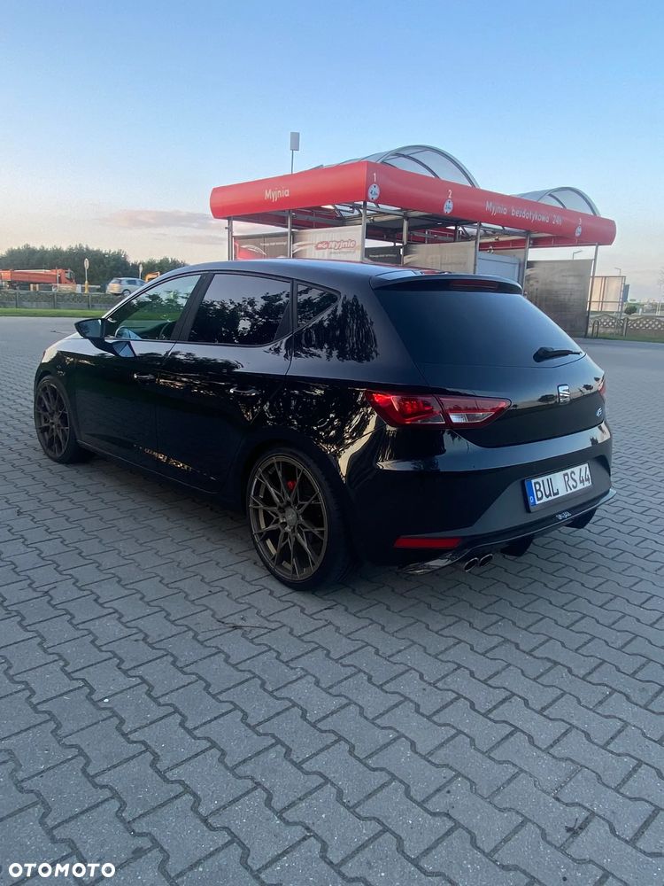 Seat Leon 2.0 TDI DPF FR Black Matt Edition - 12