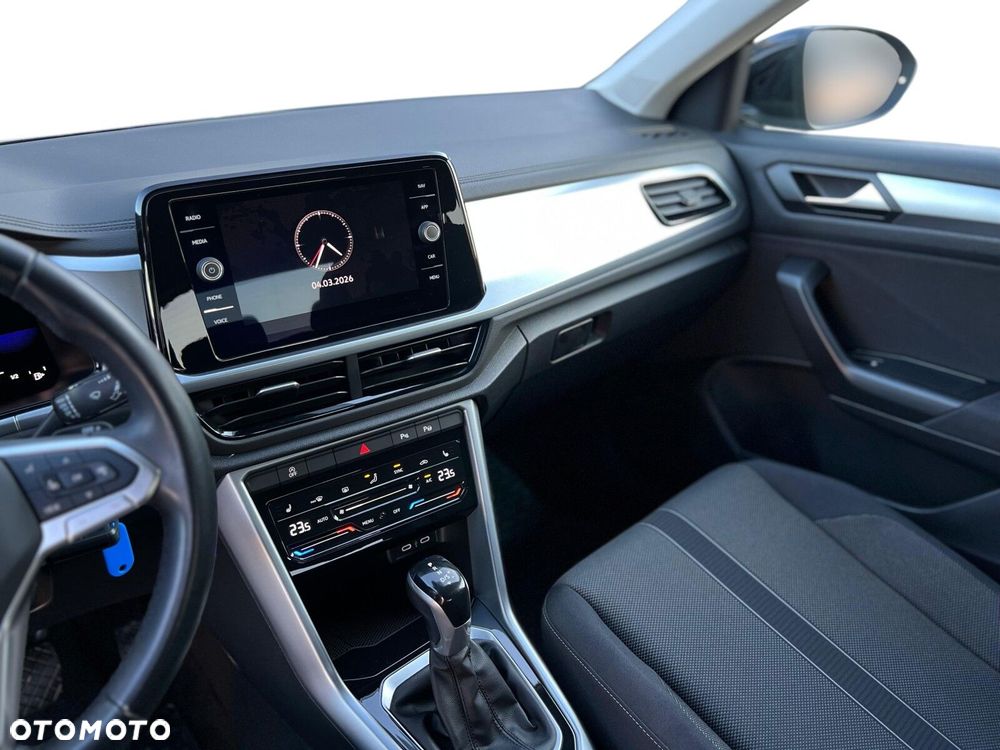 Volkswagen T-Roc 1.5 TSI Life DSG - 12