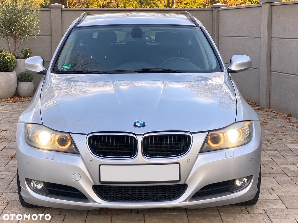 BMW Seria 3 - 37