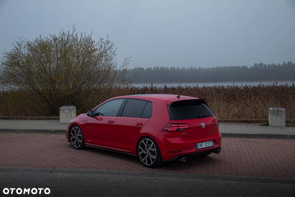 Volkswagen Golf - 7