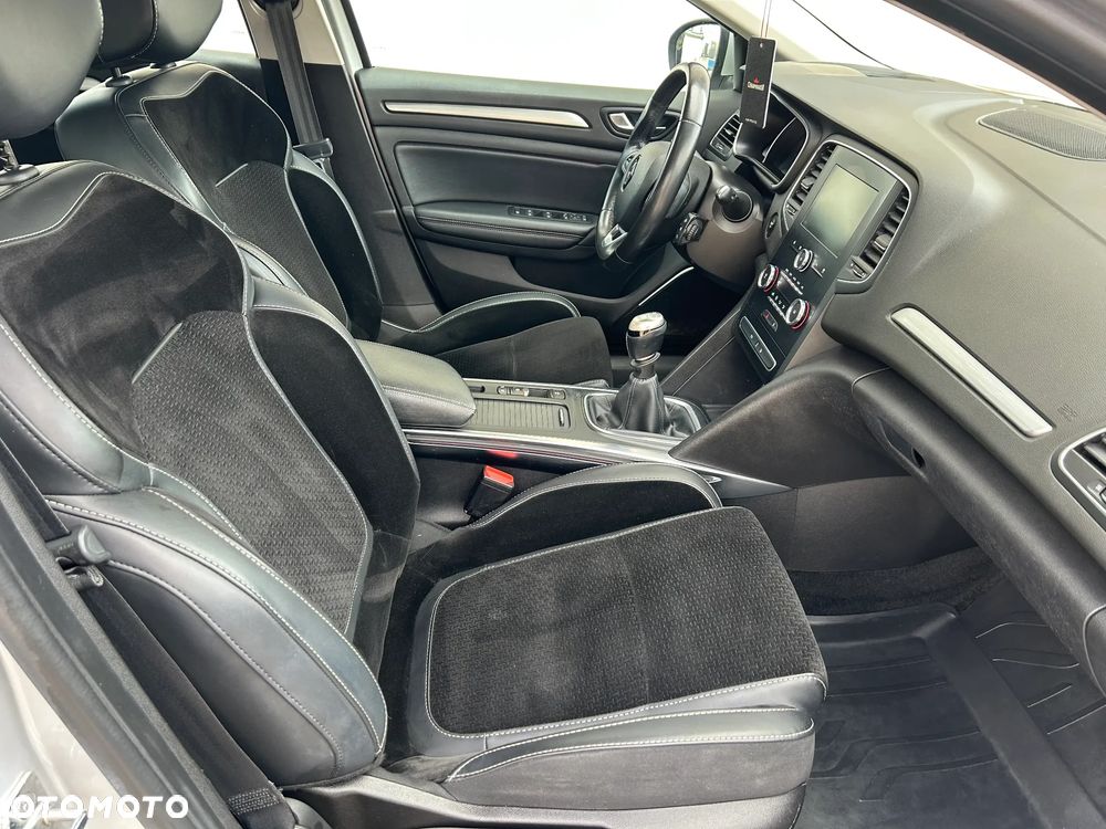 Renault Megane 1.5 Blue dCi Intens - 22