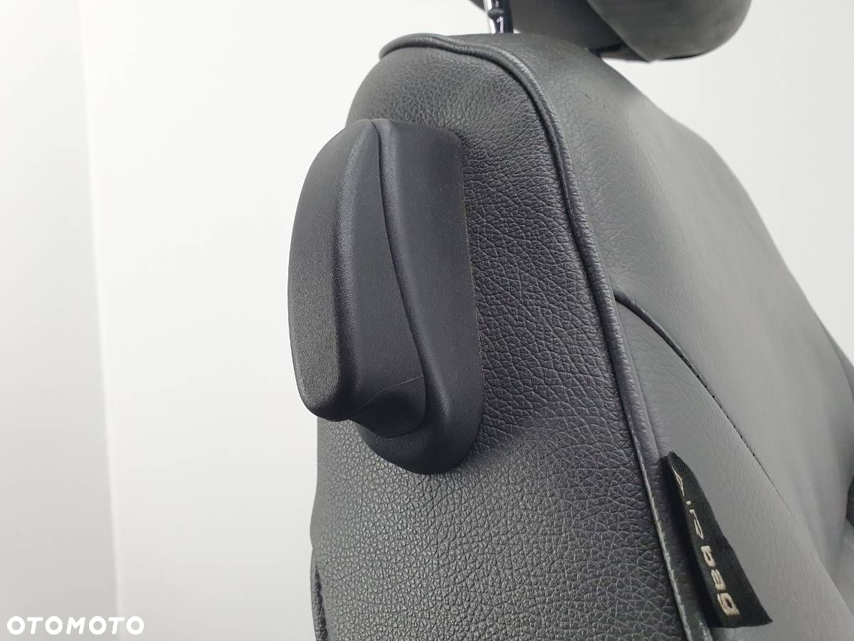 FOTEL PRAWY PRZÓD SKÓRA PASAŻERA EUROPA FIAT CROMA PODUSZKA AIRBAG - 7
