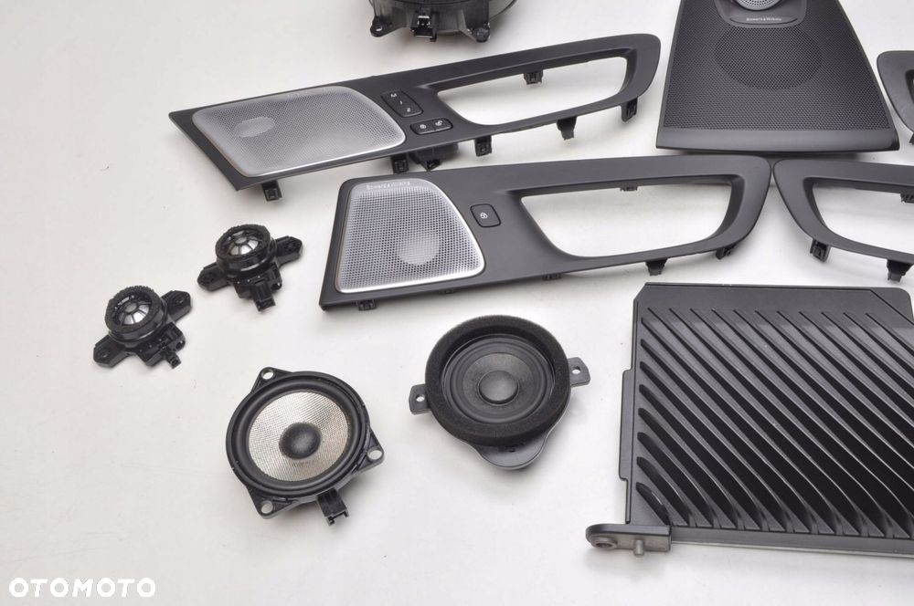 VOLVO XC60 2023 ROK GŁOŚNIKI NAGŁOSNIENIE KOMPLET GŁOŚNIKÓW BOWERS WILKINS - 9