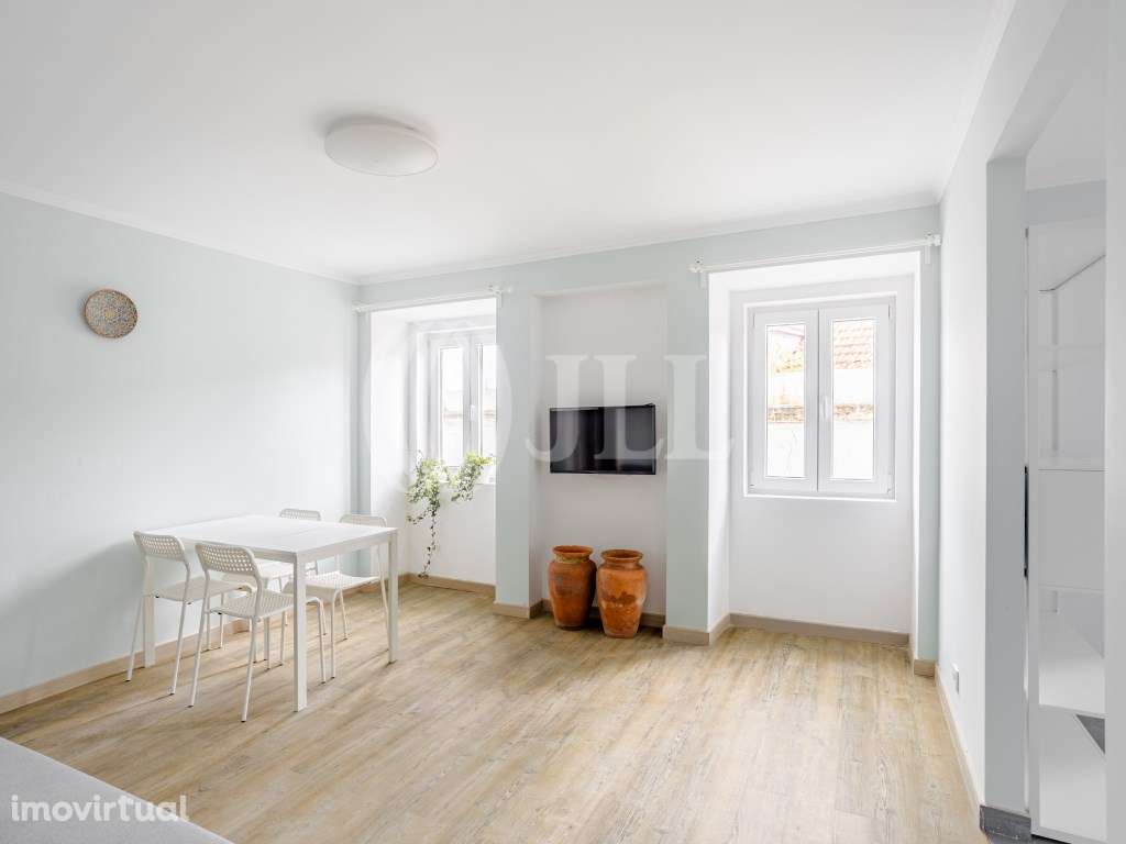 Prédio com 2 frações e vista de mar em Paço de Arcos, Oeiras - Grande imagem: 2/25