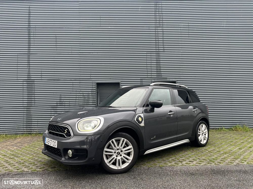 MINI Countryman Cooper SE ALL4 Auto - 1