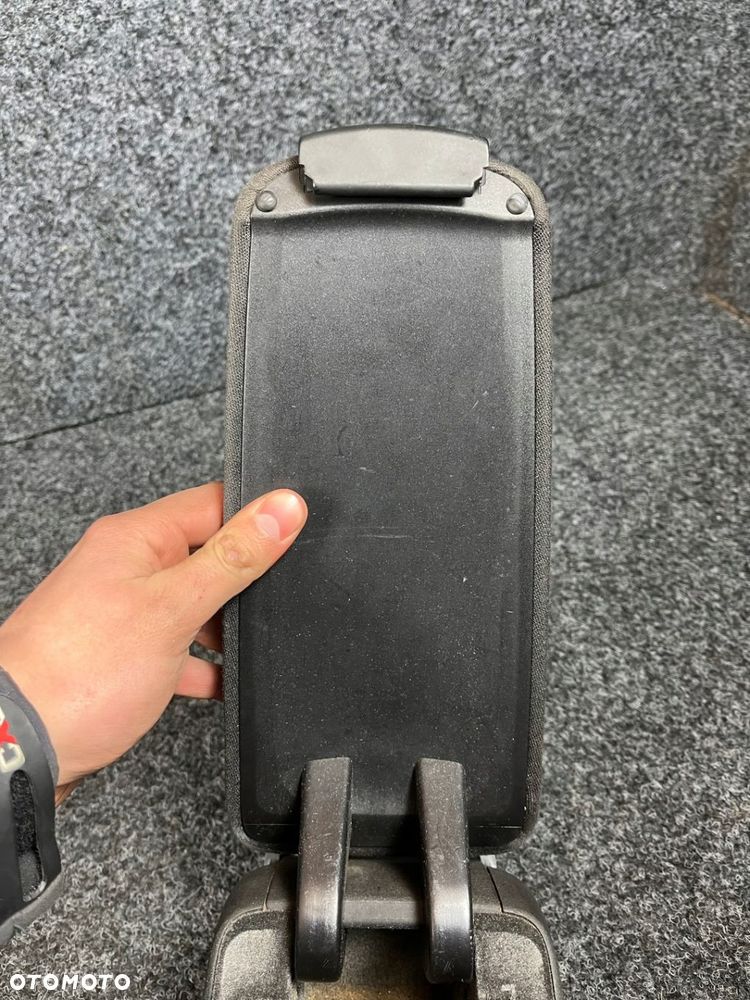 audi a4 b6 podłokietnik materiałowy 8E0864207D - 12