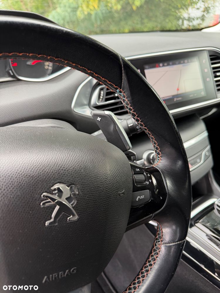 Peugeot 308 BlueHDi 130 EAT8 Stop & Start Tech Edition - 17