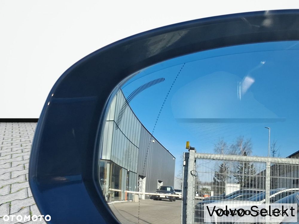 Volvo XC 60 - 30