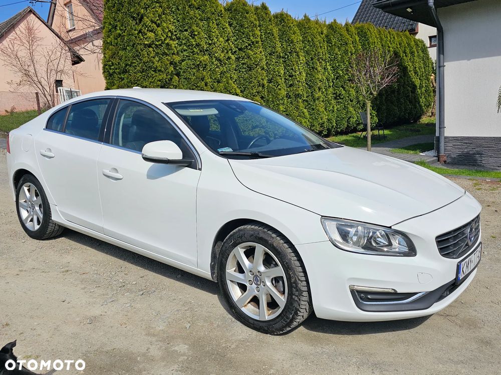 Volvo S60 D3 Business Edition - 1