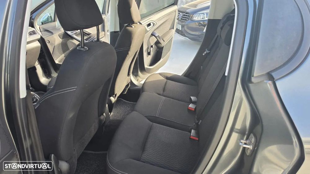 Peugeot 208 1.6 BlueHDi Allure - 13