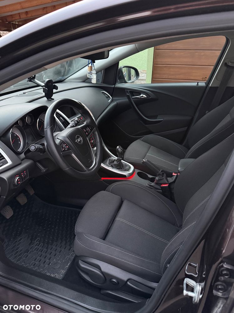 Opel Astra 1.4 T Energy EU6 - 10