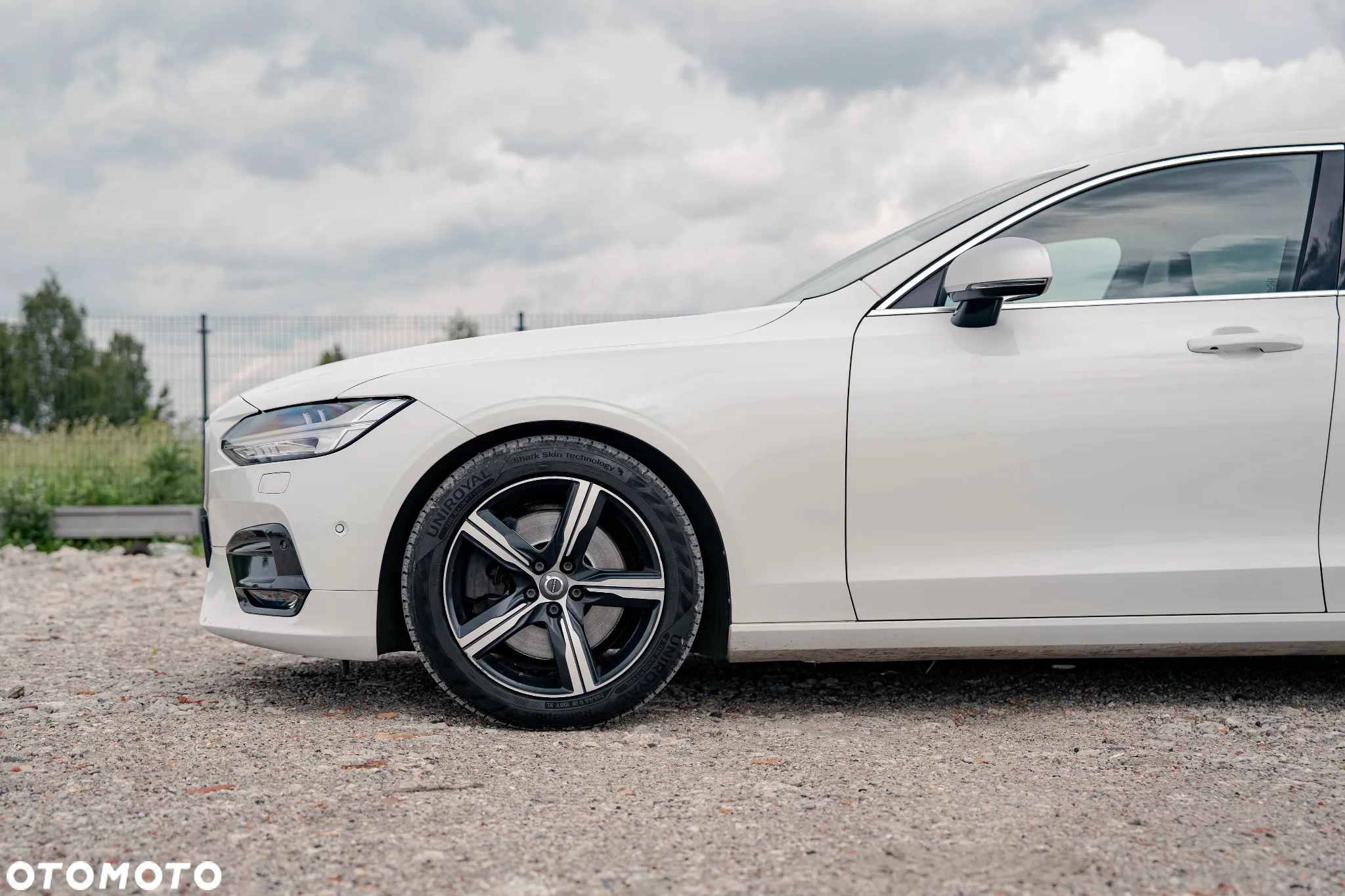 Volvo S90 D5 AWD Geartronic R Design - 11