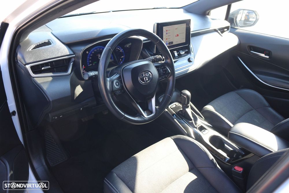 Toyota Corolla Touring Sports 1.8 Hybrid Comfort - 24
