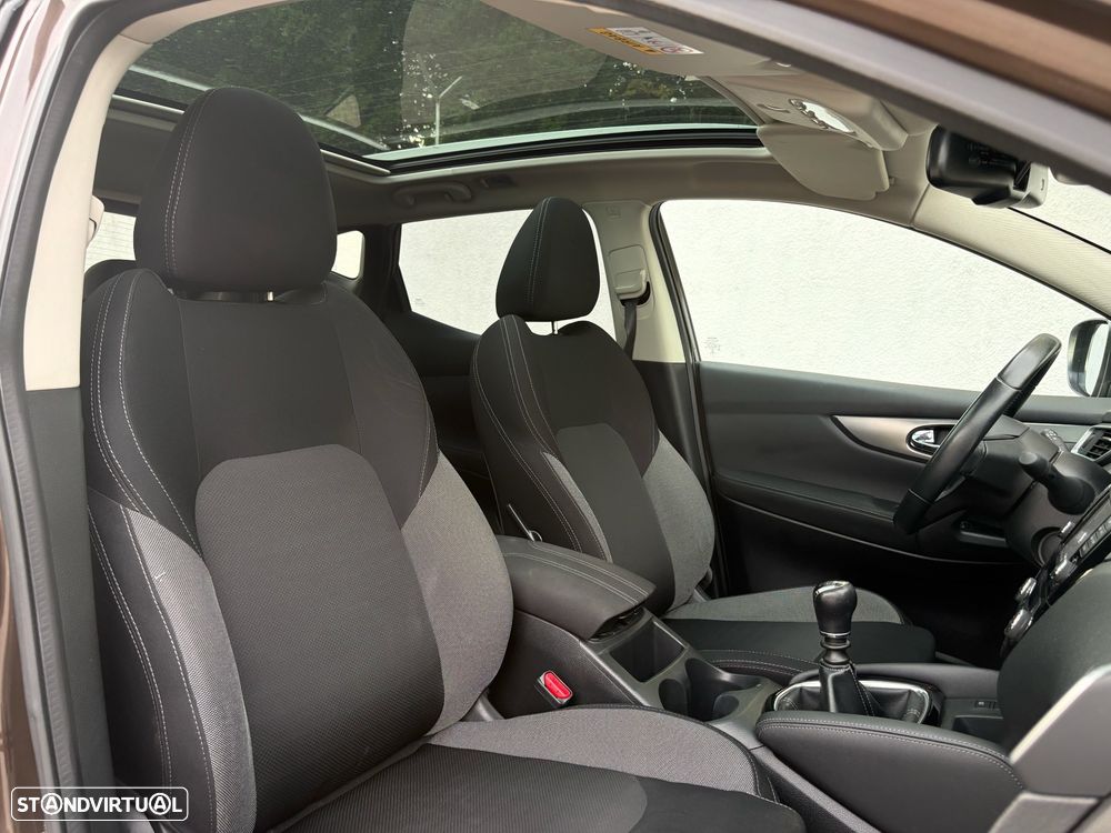Nissan Qashqai 1.5 dCi N-Connecta 18 - 7