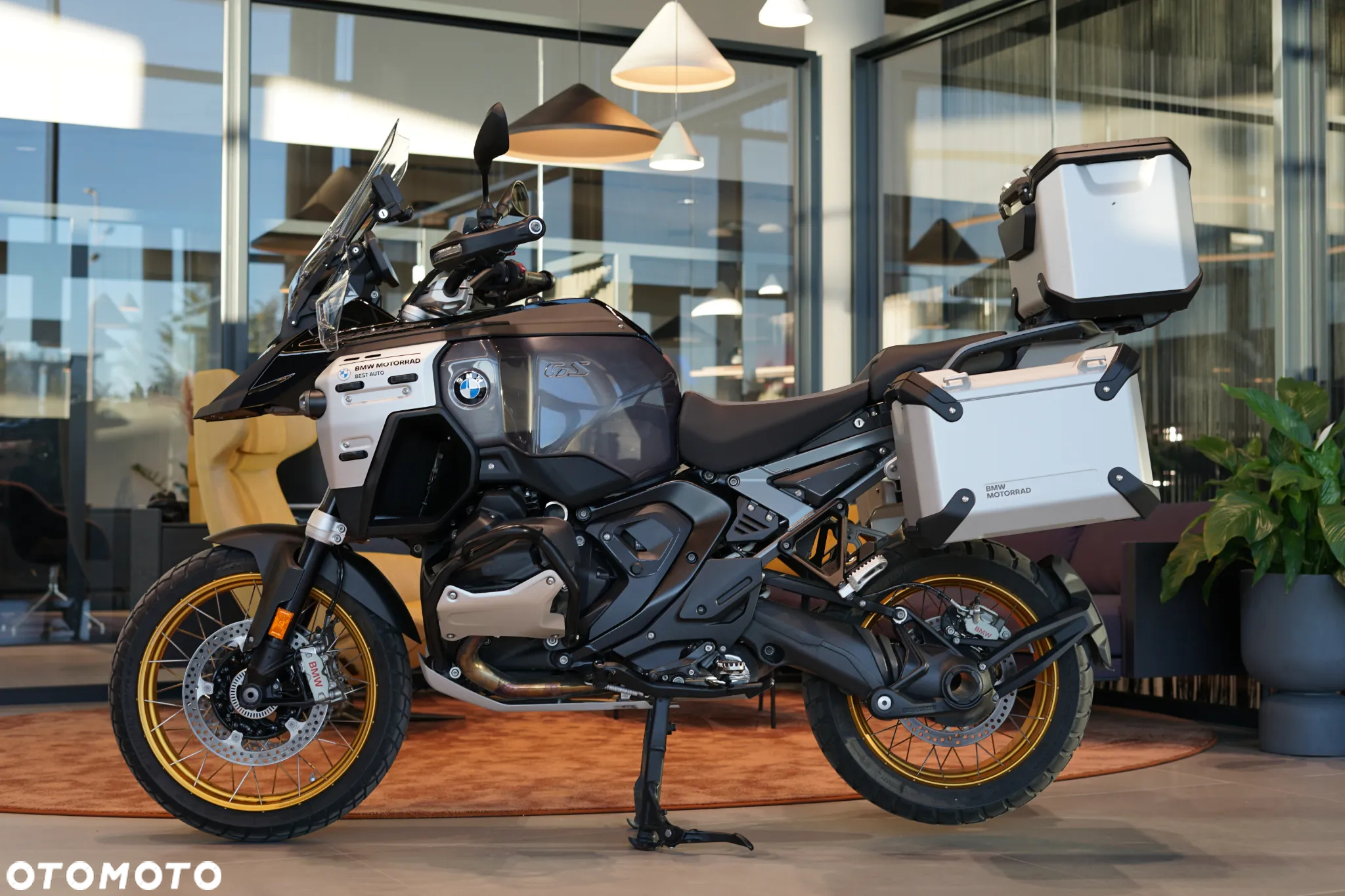BMW Adventure - 7