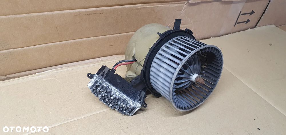 Wentylator silnik dmuchawy nagrzewnicy rezystor Audi A4 B8 8K0820521 - 4