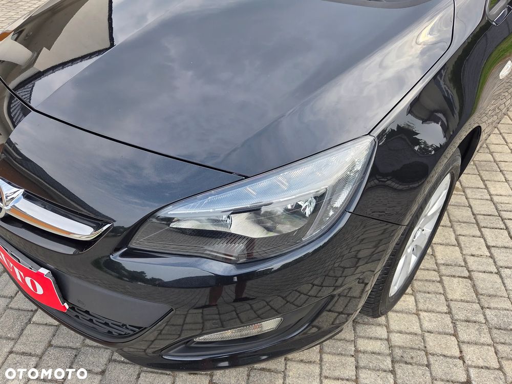 Opel Astra 1.6 D (CDTI) Start/Stop Innovation - 16