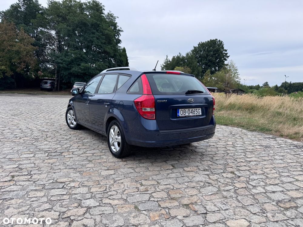 Kia Ceed 1.6 Crdi Optimum + - 9