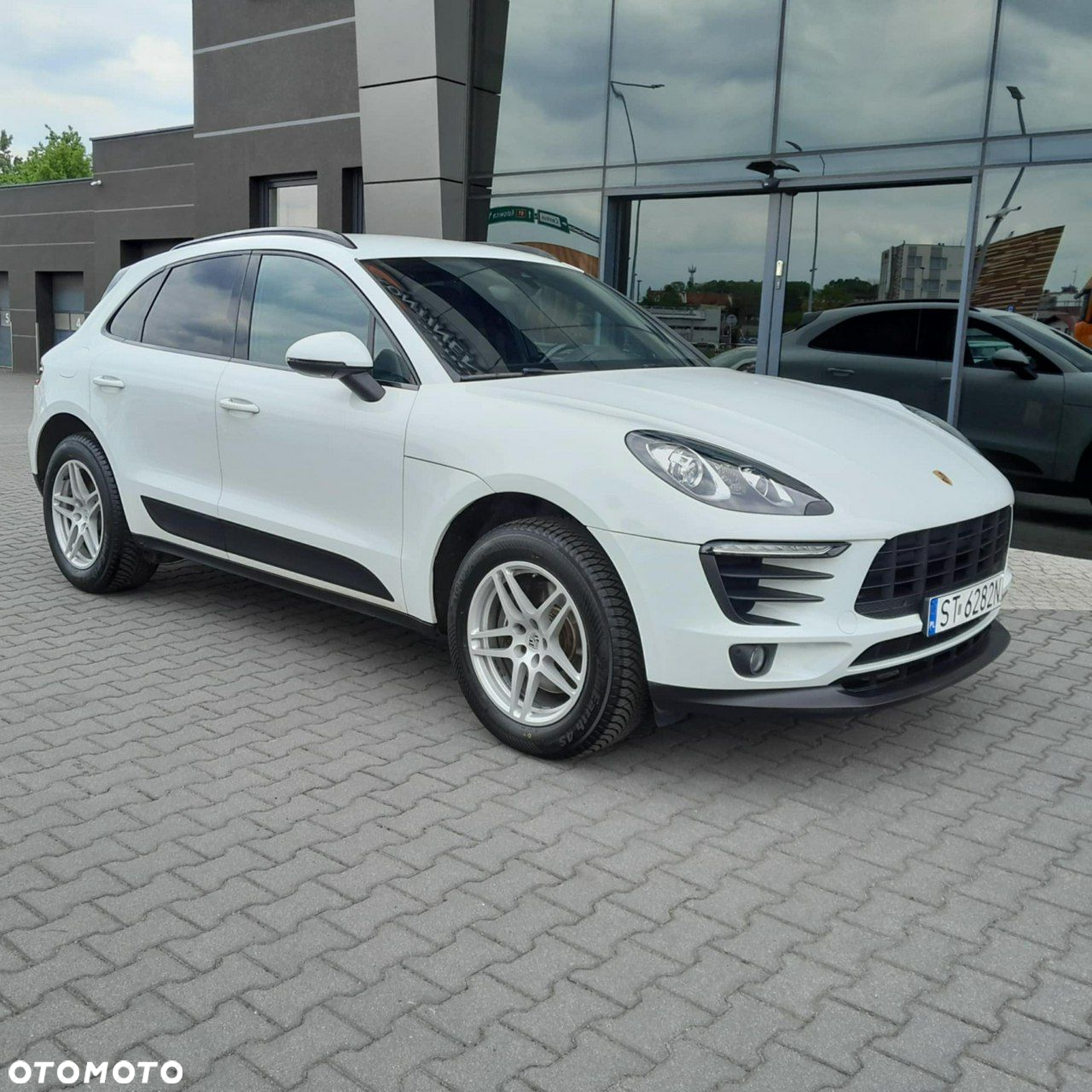 Porsche Macan - 3