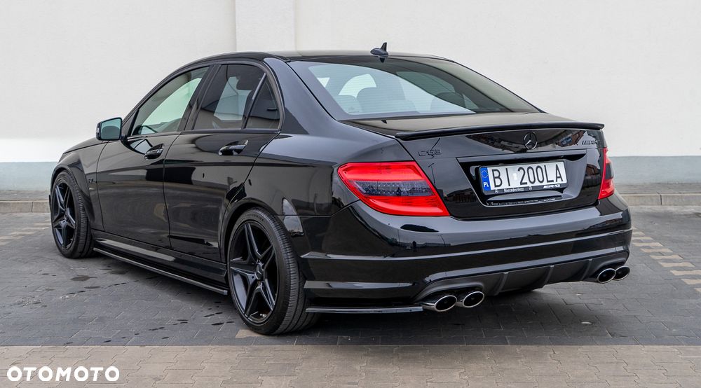Mercedes-Benz Klasa C 63 AMG 7G-TRONIC Performance Plus SPORT EDITION - 5