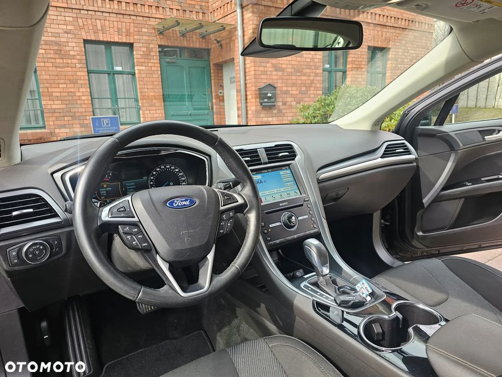 Ford Mondeo 2.0 TDCi STart-Stopp PowerShift-Aut Titanium - 8