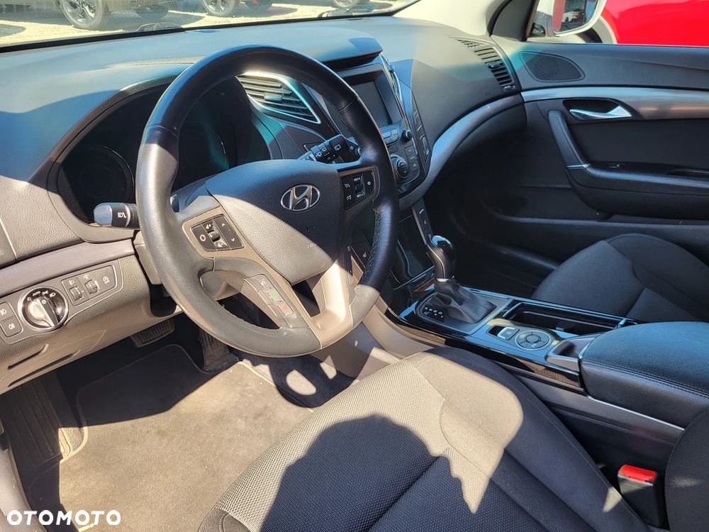 Hyundai i40 1.6 CRDi Comfort DCT - 17