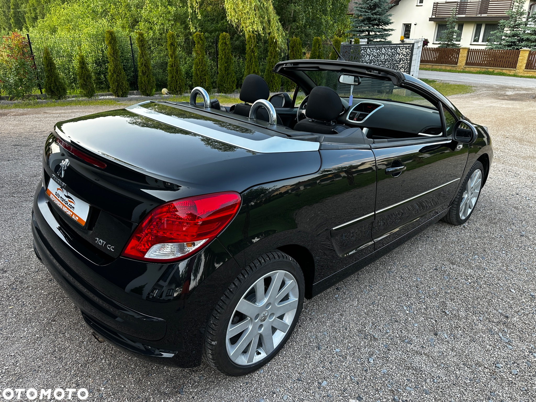 Peugeot 207 CC - 2
