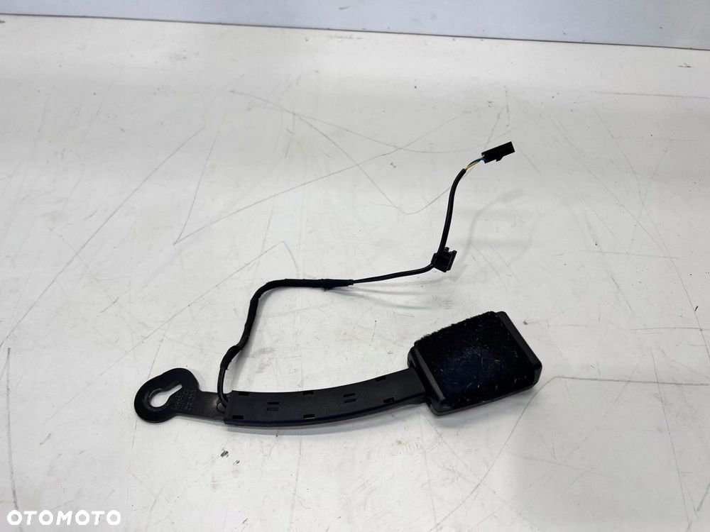 ZAPINKA PASA LEWA AUDI A3 8V 8V0857755G - 1