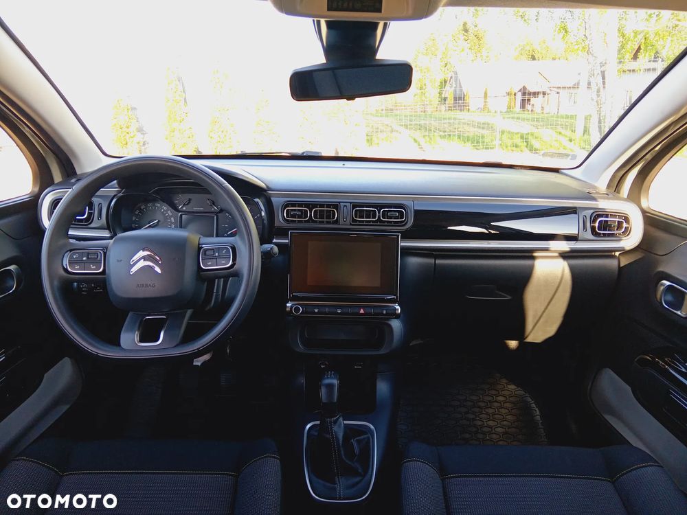 Citroën C3 1.2 PureTech Shine - 6