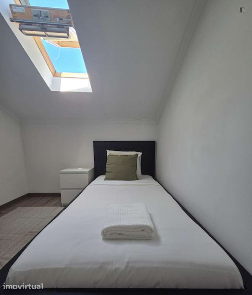 Quarto - localizado em Arroios Lisbon - Grande imagem: 5/22
