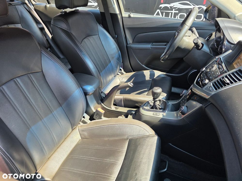 Chevrolet Cruze 2.0TD LTZ+ - 29