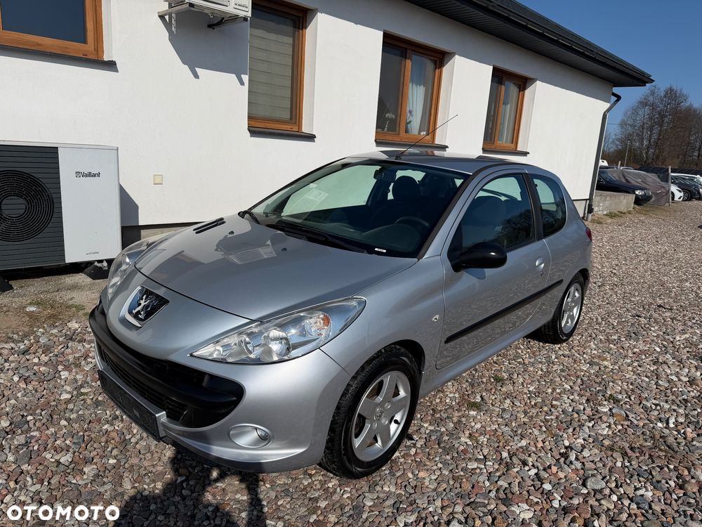 Peugeot 206 plus 75 - 1