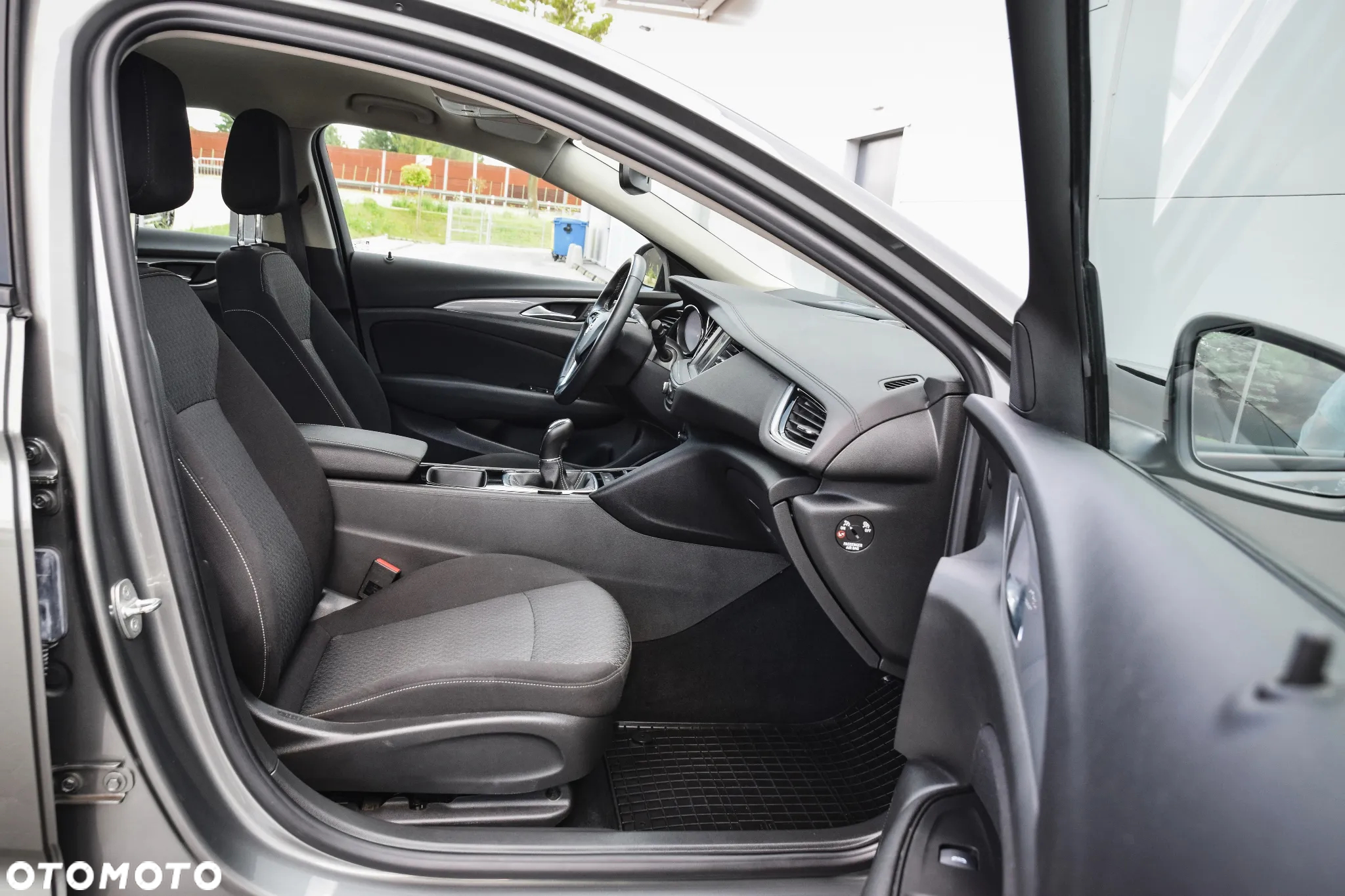 Opel Insignia 1.5 T GPF Elite S&S - 26