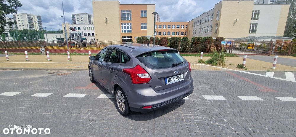 Ford Focus 1.6 Ambiente - 3