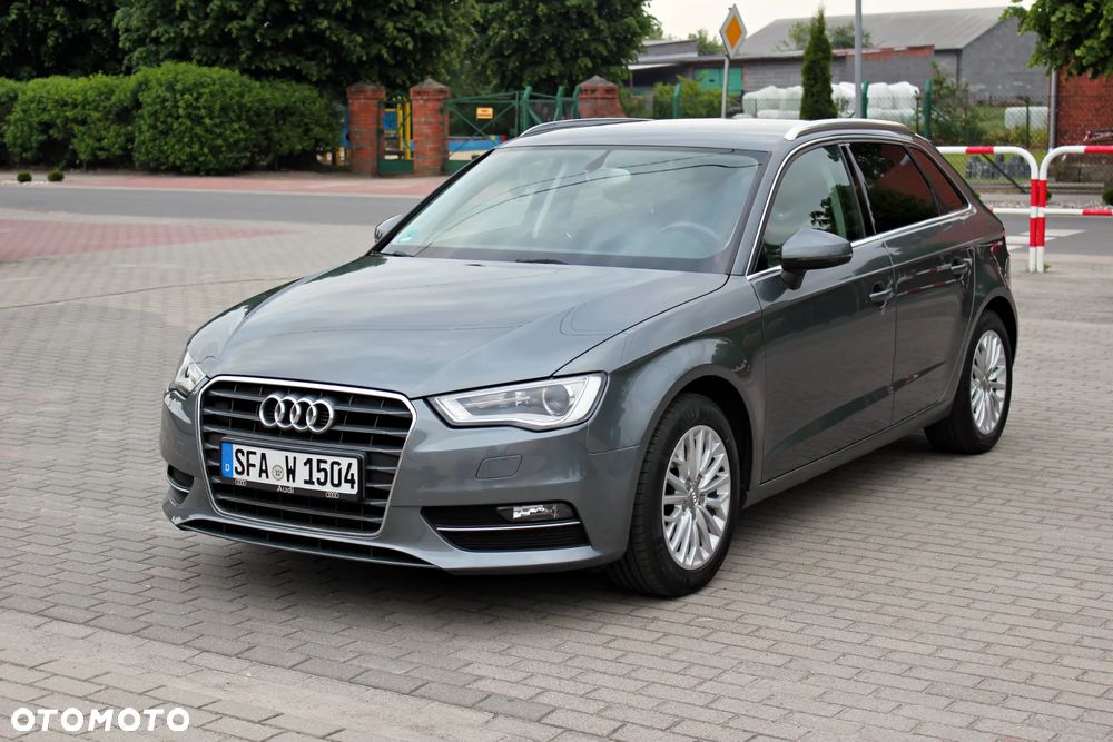Audi A3 Sportback 1.4 TFSI Ambiente - 3