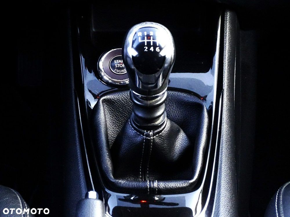 Nissan Pulsar 1.2 DIG-T Tekna - 34