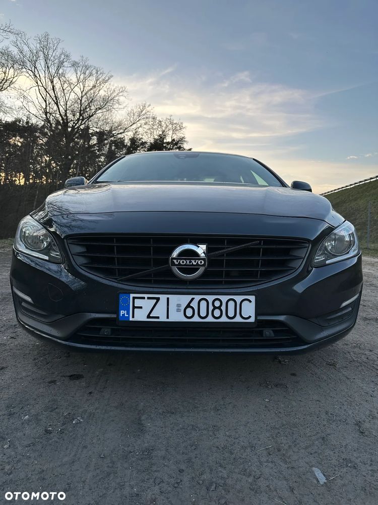 Volvo S60 D4 Drive-E Kinetic - 3