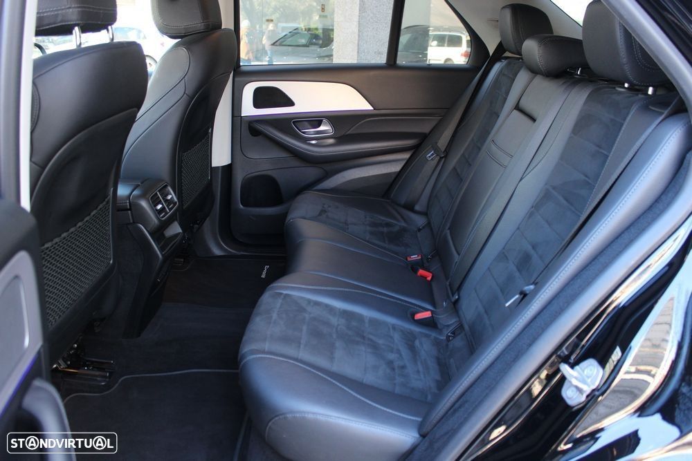 Mercedes-Benz GLE 300 d 4Matic - 21