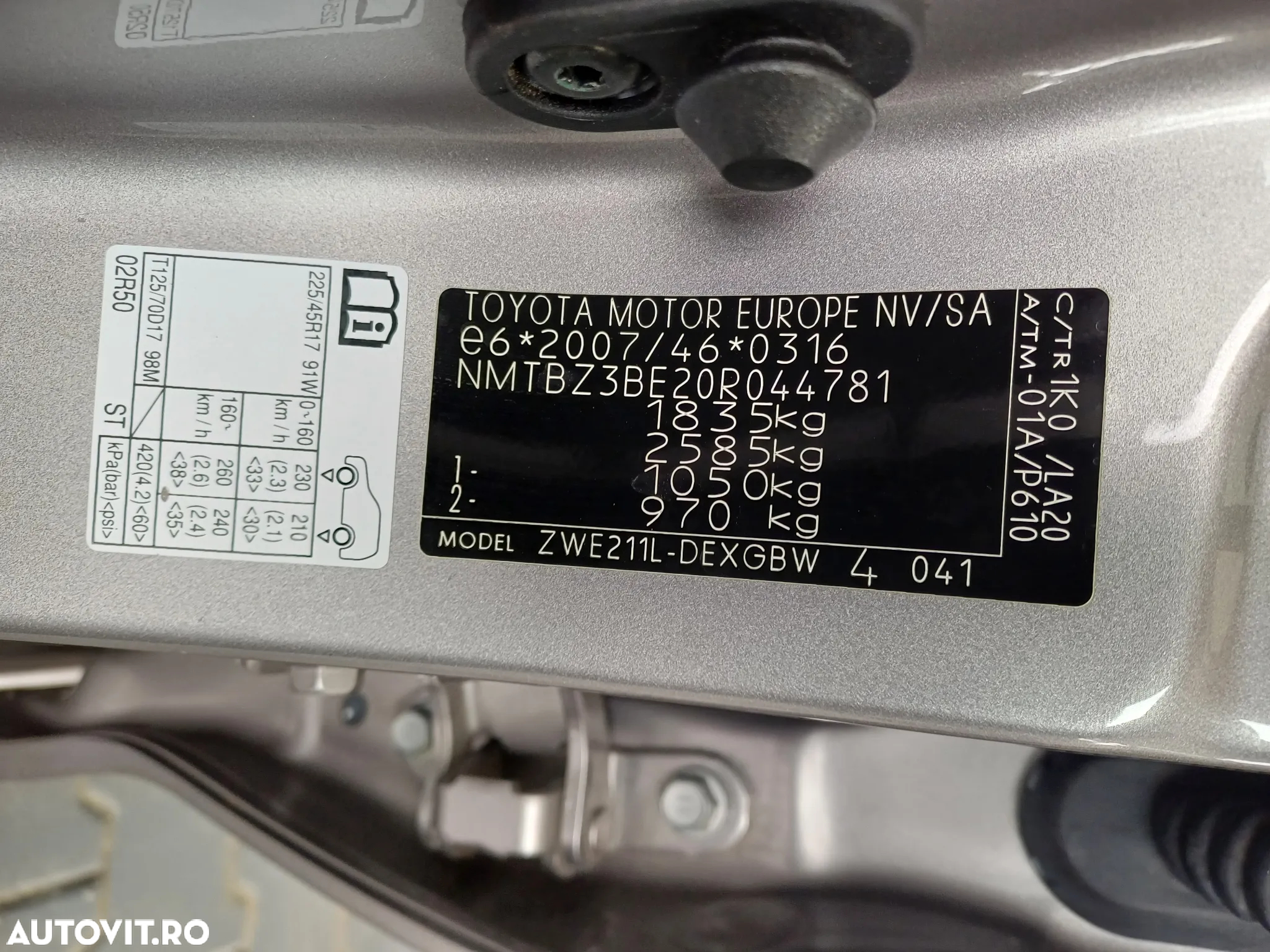 Toyota Corolla 1.8 HSD Exclusive interior Negru - 32