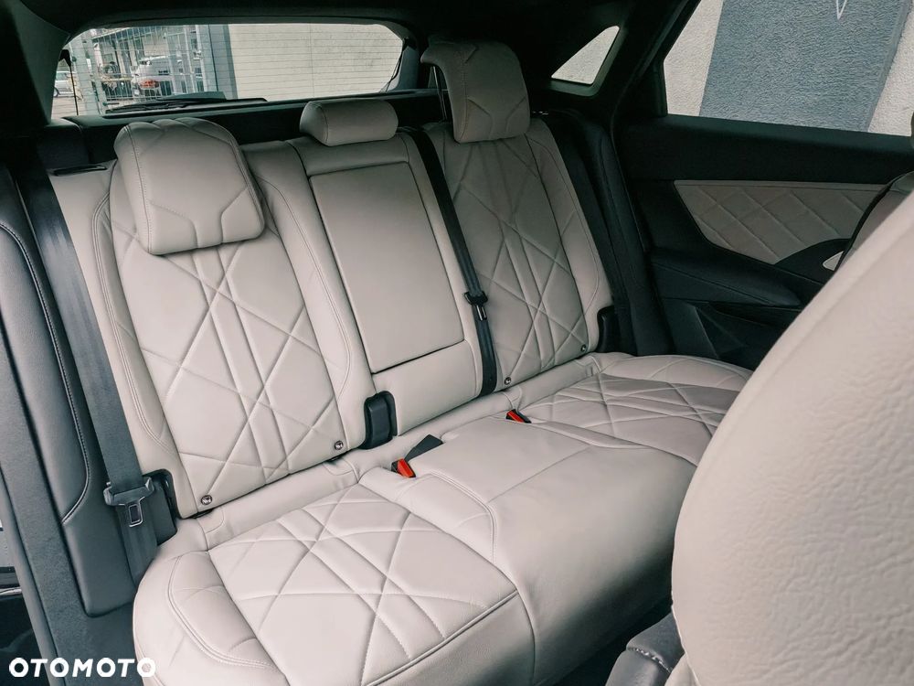 DS Automobiles DS 7 Crossback - 15