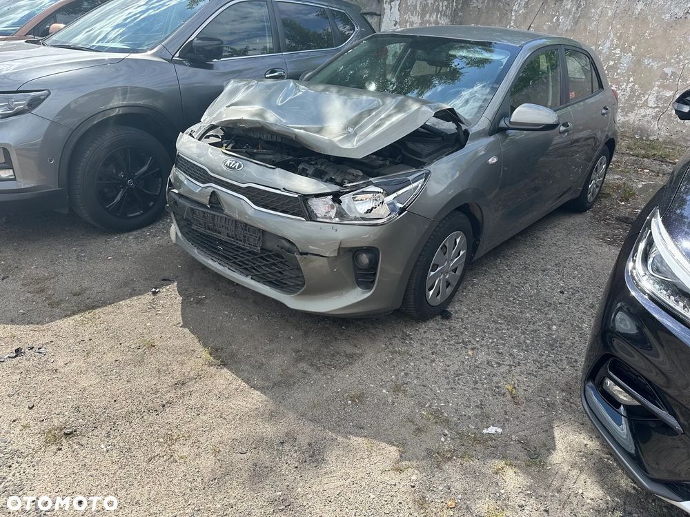 Kia Rio 1.2 M - 1